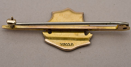 Cheshire Regiment Gold Sweetheart Brooch